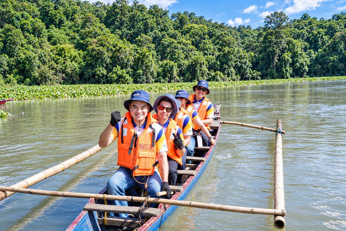 Life jackets on and spirits high as Manila Rotarians make their way by boat to the tree-planting site at Ipo Dam. Surrounded by water and lush greenery, the journey offers a reminder of the natural resources we share a responsibility to protect.